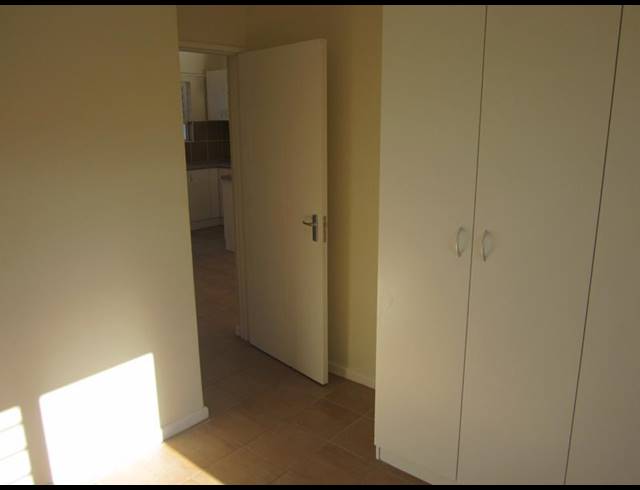 2 BEDROOM PROPERTY TO RENT IN STELLENDALE